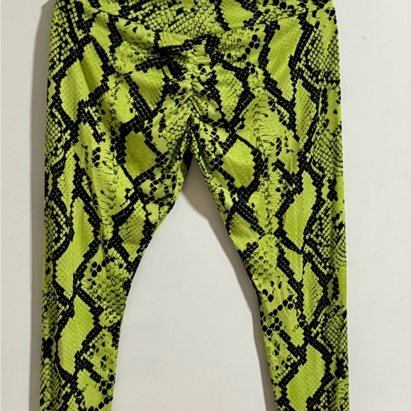 Heather Presley Neon Yellow/Green TWO PIECE SET! - Picture 5 of 7